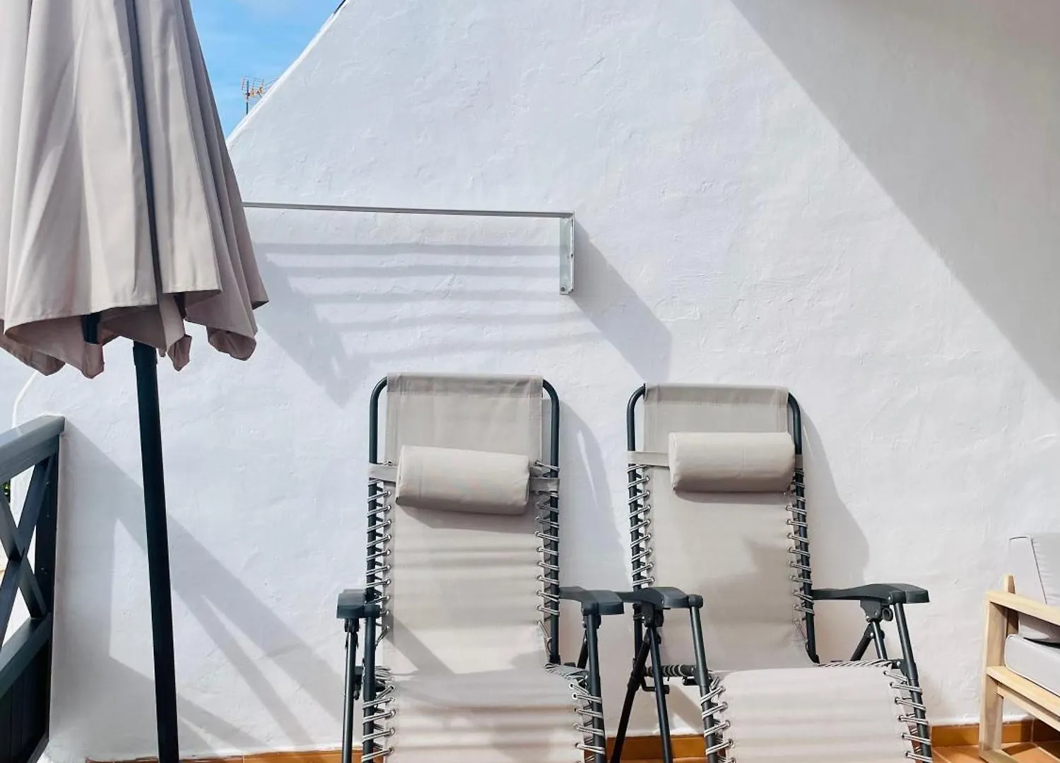 Apartamento Con Amplia Terraza En La Playa Puerto del Carmen  Hiszpania